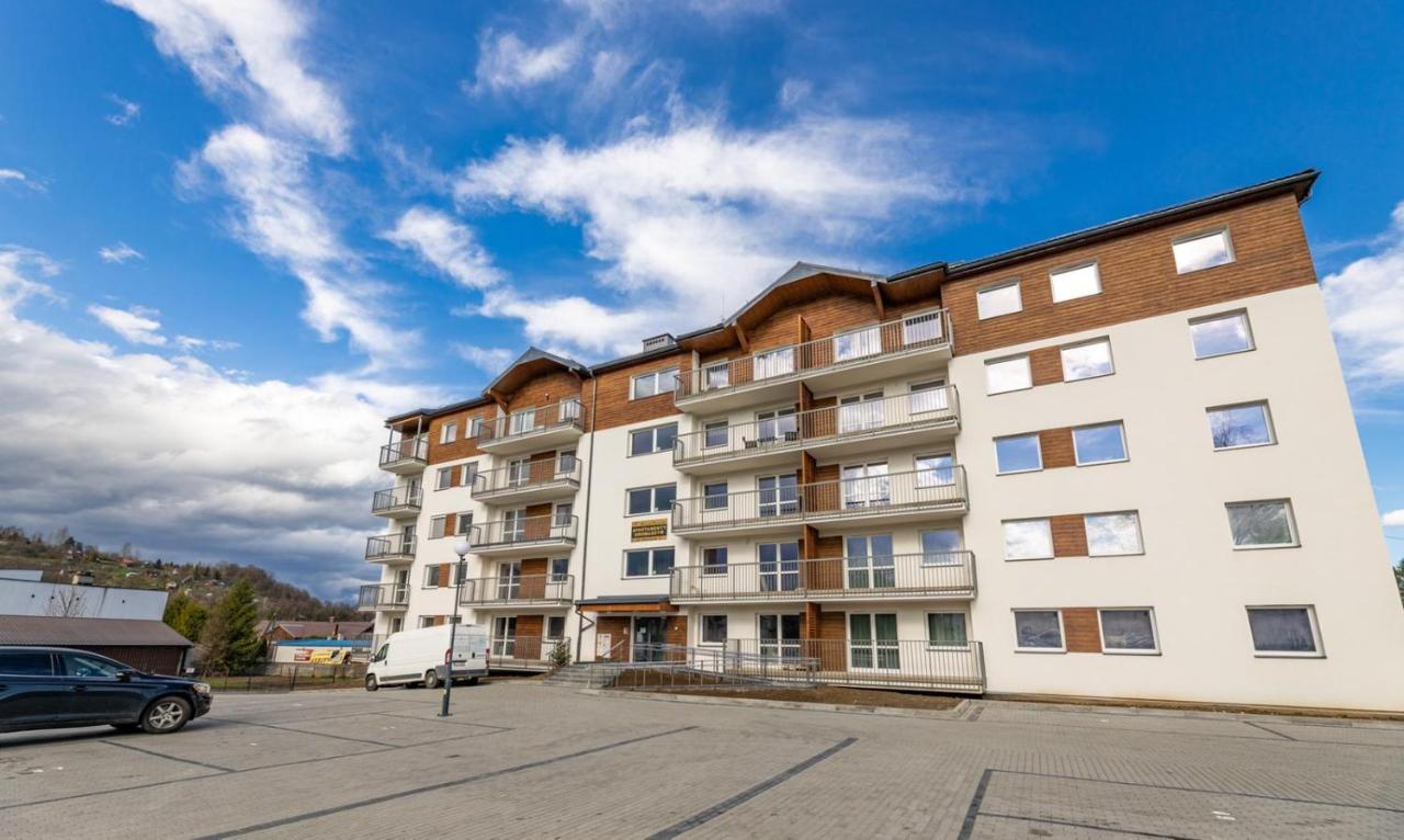 Apartament Bieszczadzkie Widoki Ustrzyki Dolne Exterior foto